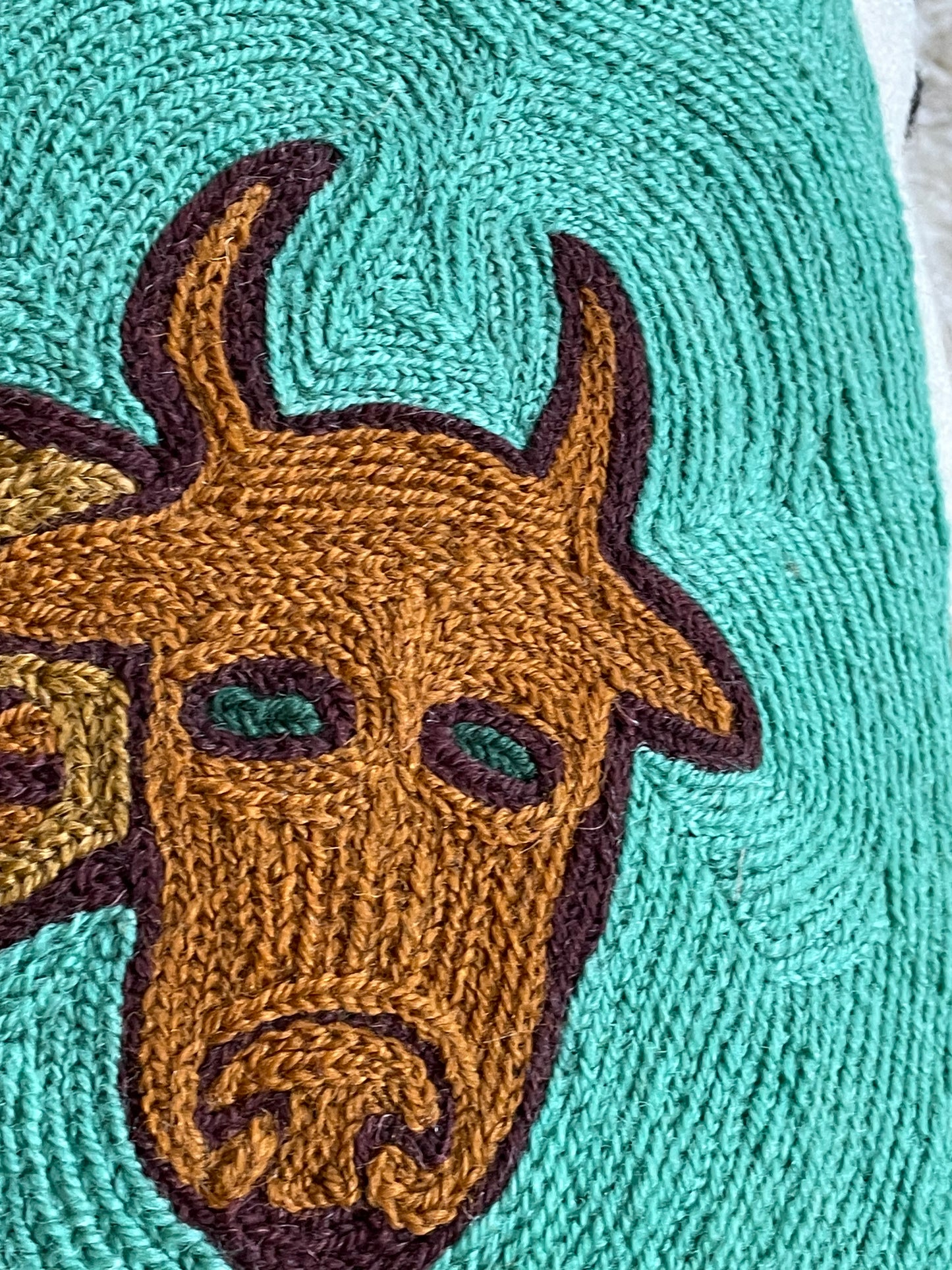 winged ox cushion cover (teal)