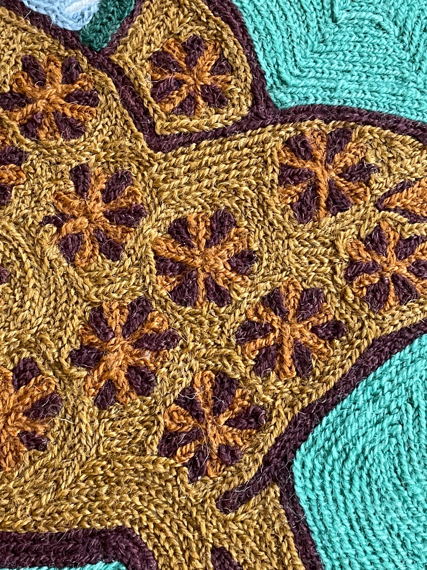 winged ox cushion cover (teal)