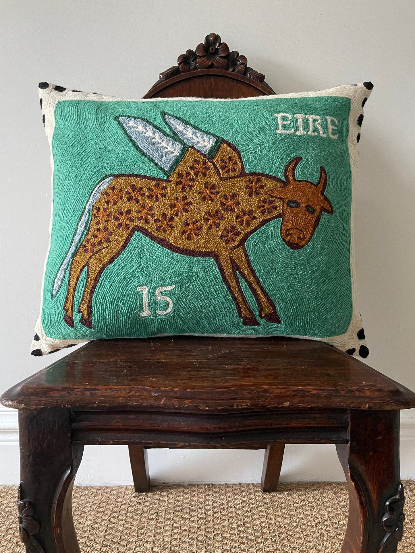 winged ox cushion cover (teal)