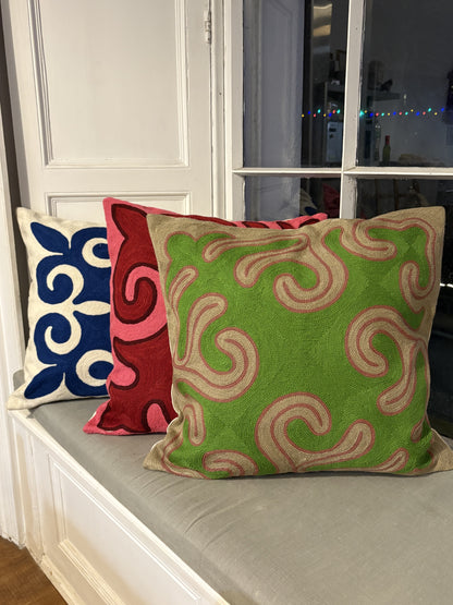 Konorchek cushion cover