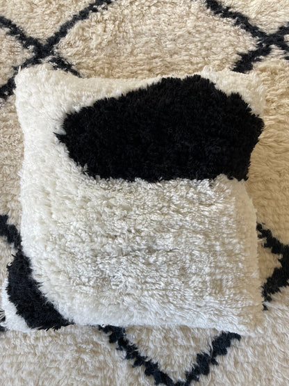 Inishmeal Cushion Cover