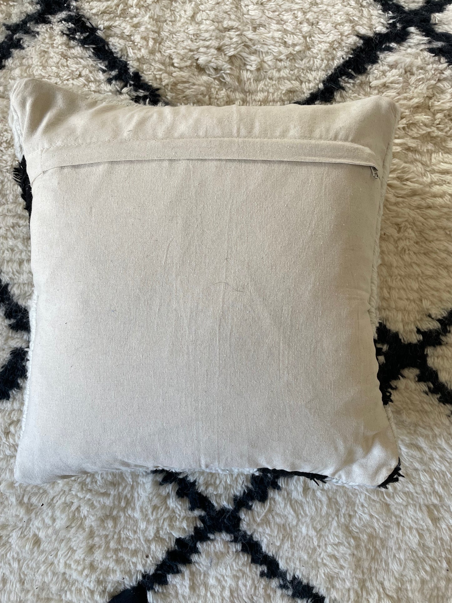 inishmeal cushion cover