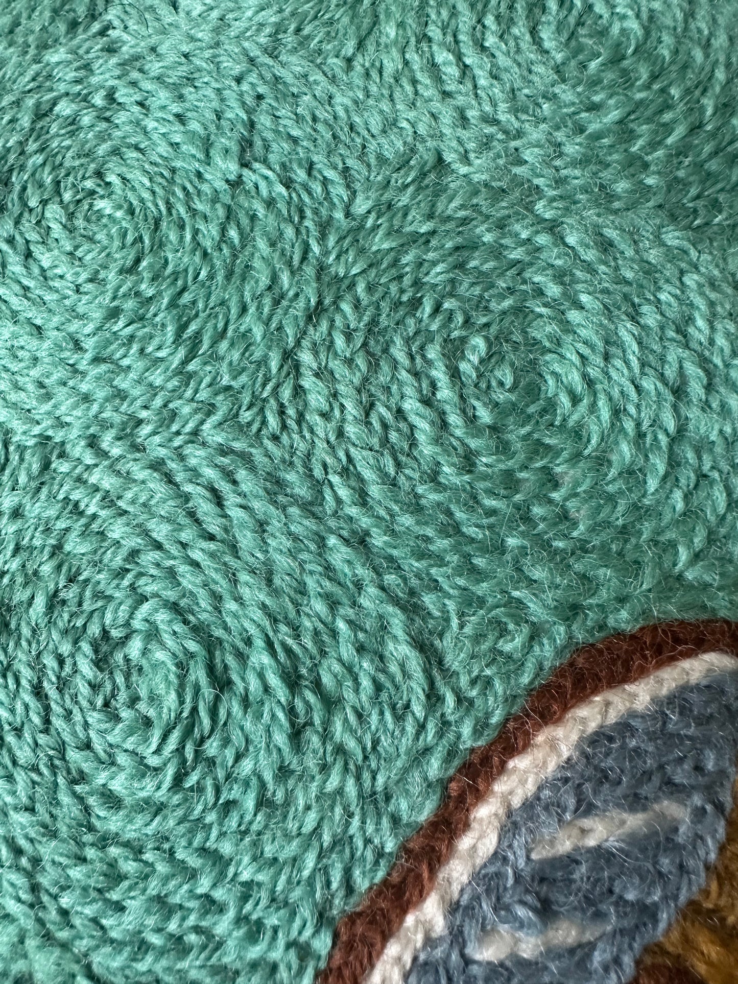 winged ox (teal)