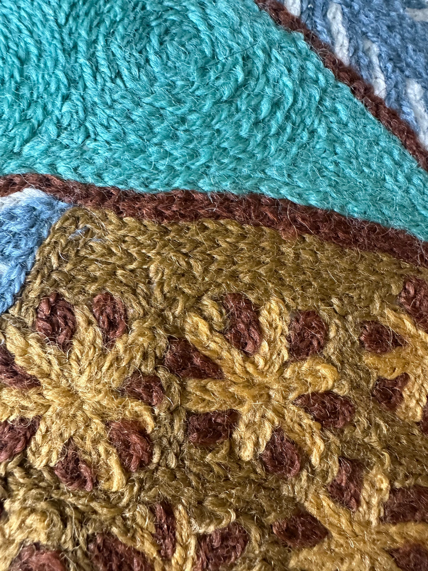 winged ox (teal)